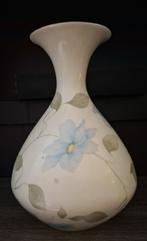 PORSELEINEN VAAS, Antiek en Kunst, Ophalen