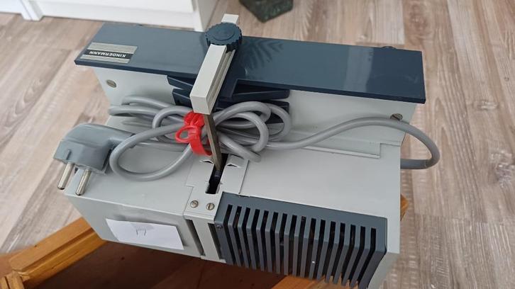 Kindermann vintage diaprojector met koffer, Audio, Tv en Foto, Diaprojectors, Gebruikt, Ophalen of Verzenden