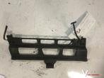 Mercedes W124 Bumperkapje geribbeld, Gebruikt, -, -, Ophalen of Verzenden