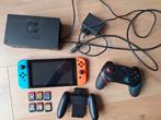 Nintendo Switch met 6 spellen en extra geheugenkaart, Spelcomputers en Games, Ophalen of Verzenden, Zo goed als nieuw, Met 2 controllers