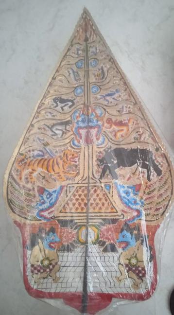 Wayang kulit gunungan beschikbaar voor biedingen