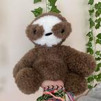 Handgemaakte gehaakte fluffy luiaard knuffel, Verzamelen, Beren en Cherished Teddies, Verzenden, Zo goed als nieuw, Stoffen beer