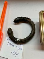 Antieke bronzen armband uit Nepal, ca. 1900, Ophalen of Verzenden, Brons