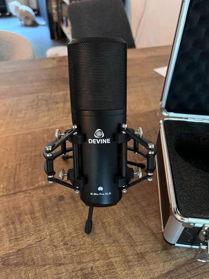 Devine M-Mic PRO XLR BK grootmembraan, Muziek en Instrumenten, Microfoons, Zo goed als nieuw, Studiomicrofoon, Ophalen
