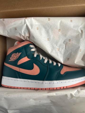 Air Jordan 1 Mid - Maat 44 beschikbaar voor biedingen