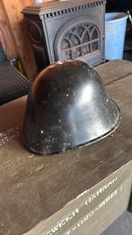 Nl leger stalen helm jaren 30 40 doorgebruikt, Verzamelen, Verzenden, Landmacht, Nederland, Helm of Baret