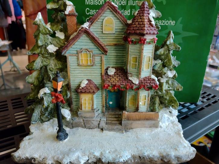 Kersthuisje met Verlichting - Sfeervol!, Huis en Inrichting, Woonaccessoires | Wanddecoraties, Zo goed als nieuw, Ophalen of Verzenden