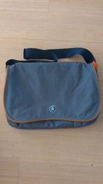 Crumpler - Silver Dig XL, Computers en Software, Laptoptassen, Gebruikt, Ophalen of Verzenden, 15 inch