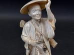 Exclusieve antieke ivoren okimono Japan meiji periode topper, Antiek en Kunst, Kunst | Beelden en Houtsnijwerken, Ophalen