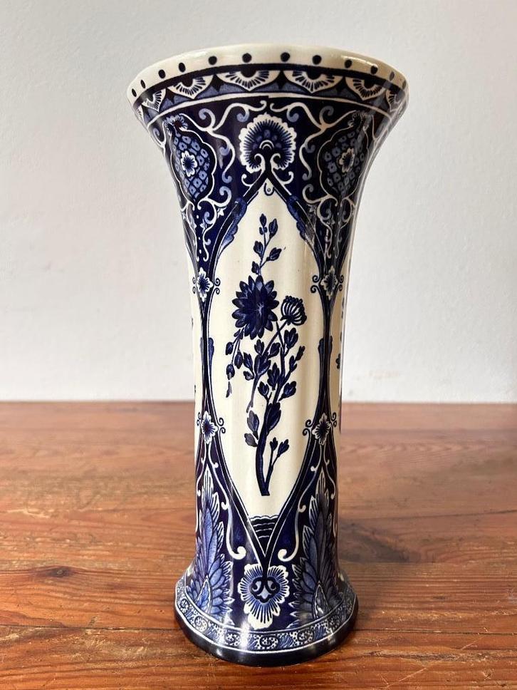 Trompetvaas / bloemenvaas  - Boch for Royal Sfinx, Antiek en Kunst, Antiek | Keramiek en Aardewerk, Ophalen of Verzenden