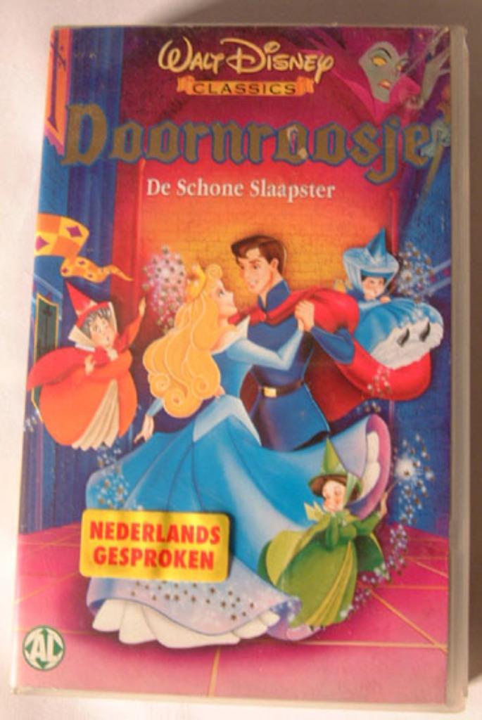 Walt Disney Classics Films zie adv, Cd's en Dvd's, VHS | Kinderen en Jeugd, Zo goed als nieuw, Tekenfilms en Animatie, Tekenfilm