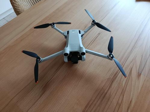 DJI Mini 3 PRO + DJI RC Smart Remote Controller, Audio, Tv en Foto, Drones, Zo goed als nieuw, Drone met camera, Ophalen of Verzenden