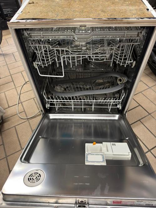 Miele G 647 SCI Plus vaatwasser, Witgoed en Apparatuur, Vaatwasmachines, Zo goed als nieuw, Vrijstaand, Minder dan 85 cm, 45 tot 60 cm