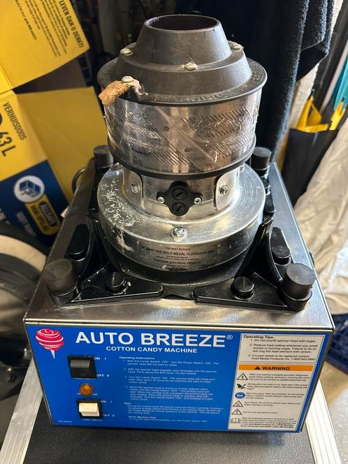 Gold medal auto breeze suikerspin machine 150/200 per uur, Hobby en Vrije tijd, Feestartikelen | Verhuur, Zo goed als nieuw, Overige