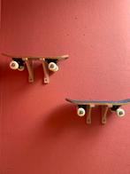 Skateboard wandplankjes. Set 2 stuks incl ophangsysteem., Gebruikt, Ophalen