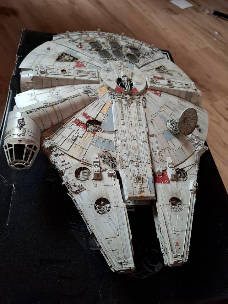 Bandai Millenium Falcon Perfect Grade 1:72 (Star Wars), Verzamelen, Star Wars, Zo goed als nieuw, Actiefiguurtje, Ophalen of Verzenden