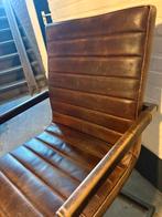 2 bruine leren stoelen, Huis en Inrichting, Stoelen, Ophalen of Verzenden, Gebruikt, Bruin, Twee