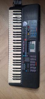 Yamaha Keyboard (1996) - Defect, voor onderdelen, Muziek en Instrumenten, Keyboards, Ophalen, Gebruikt, Yamaha, Aanslaggevoelig