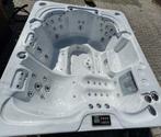 Leuke gezins jacuzzi incl cover