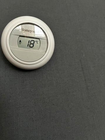 Goedwerkende Honeywell kamerthermostaat Round T87G beschikbaar voor biedingen