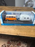 2 VW Busjes met Caravan - Nieuw in Verpakking, Hobby en Vrije tijd, Modelbouw | Auto's en Voertuigen, Overige merken, Auto, 1:32 tot 1:50