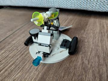 Lego Hovertron – 6815 beschikbaar voor biedingen