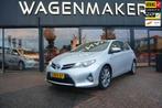 Toyota Auris 1.8 Hybrid Lease pro AUT|Camera|Cruise|DealerOH, Auto's, Toyota, Te koop, Zilver of Grijs, Geïmporteerd, Airconditioning