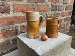 2 antieke steengoed pinten ,drinkbekers ,Raeren, bodemvondst, Ophalen of Verzenden