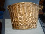 Rieten mand (surprisemand voor sinterklaas of kerst), Ophalen, Mand, Rond, Zo goed als nieuw