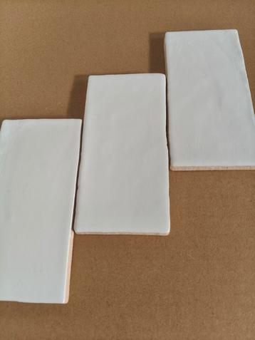 Witte wandtegels keuken of badkamer beschikbaar voor biedingen