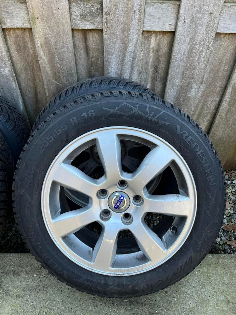 Volvo velgen met nieuwe Vredestein winterbanden 16 inch, Ophalen, 16 inch, Banden en Velgen, Nieuw