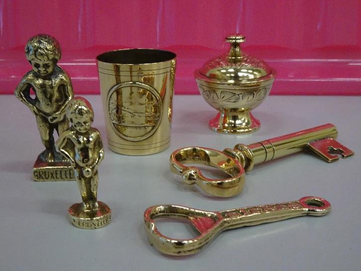 6 stuks vintage koperwerk, 2 x manneke pis van Bruxelles ++, Antiek en Kunst, Antiek | Koper en Brons, Koper, Ophalen