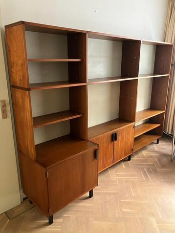 Prachtige wandkast van Pastoe / Made to Measure serie. beschikbaar voor biedingen