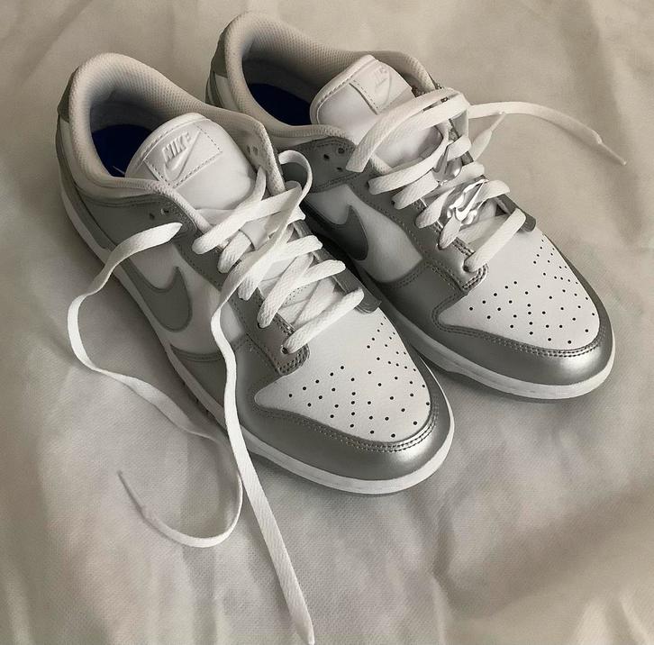 Nike Dunk Dunk & Low maat 41 nieuw, Sport en Fitness, Tennis, Nieuw, Overige typen, Nike, L00, Ophalen of Verzenden