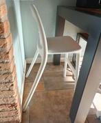 Kinderstoel / Stoelverhoger - Wit Kunststof, Ophalen, Kunststof, 60 tot 90 cm, Zo goed als nieuw