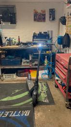 Nine bot e2 pro, Fietsen en Brommers, Steps, Ophalen of Verzenden, Zo goed als nieuw, Elektrische step (E-scooter), Segway Ninebot