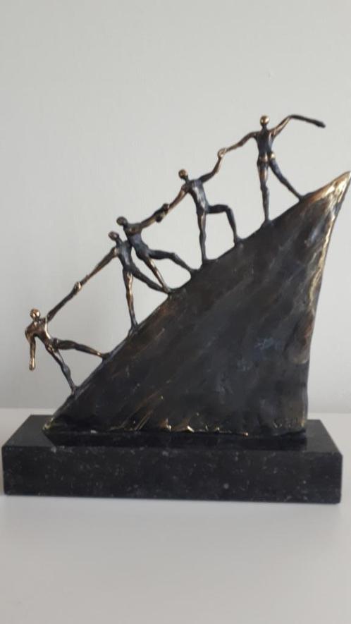 Brons beeldje Corry Ammerlaan van Niekerk, Verzamelen, Beelden en Beeldjes, Nieuw, Mens, Ophalen