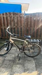 Elektrische fiets (defecte accu + voor en achterlamp), Fietsen en Brommers, Ophalen, Sparta, Gebruikt, Versnellingen