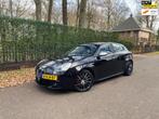 Alfa Romeo Giulietta 1.4 T Distinctive Autoimaat, Leer 170PK, Auto's, Alfa Romeo, Euro 5, Zwart, 4 cilinders, Leder en Stof