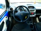 Peugeot 107 1.0-12V XS 5-deurs Airco Zuinig A-Label Youngtim, Voorwielaandrijving, Stof, Gebruikt, Origineel Nederlands