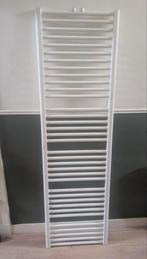 Witte badkamer radiator, Ophalen, Radiator, Minder dan 60 cm, Zo goed als nieuw
