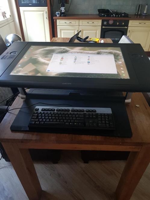 wacon 24 inch tekentablet met statafel verstelbaar, Computers en Software, Tekentablets, Gebruikt, Multi-touch, Ophalen