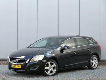 Volvo V60 1.6 T3 Momentum Leer / Afneembare trekhaak / Navi  beschikbaar voor biedingen