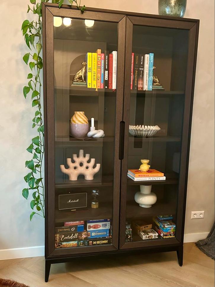 Berken vitrinekast met glazen deuren, Huis en Inrichting, Kasten | Vitrinekasten, Gebruikt, 200 cm of meer, 100 tot 150 cm, 25 tot 50 cm