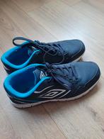 Umbro sportschoenen maat 39, Sport en Fitness, Ophalen of Verzenden, Zo goed als nieuw, Schoenen