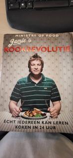 Jamie's Kookrevolutie, Boeken, Kookboeken, Hoofdgerechten, Ophalen of Verzenden, Zo goed als nieuw, Jamie Oliver