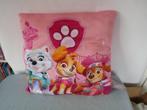 Mooi en zacht roze Paw Patrol kussen -sierkussen . Nieuw, Ophalen of Verzenden, Nieuw, Kleed of Kussen