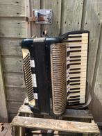 Hohner accordeon 120 Bas, Muziek en Instrumenten, Accordeons, Gebruikt, Met riemen, Verzenden, Hohner