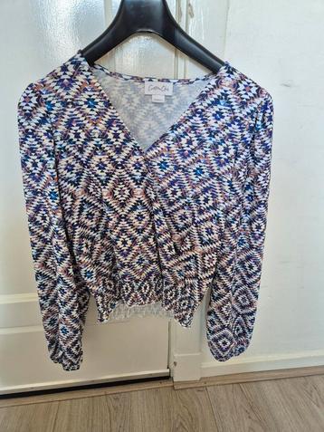 Blouse / longsleeve Cotton Club beschikbaar voor biedingen