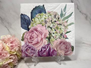 Ambiente knutsel servetten hortensia rozen decoupage 513  beschikbaar voor biedingen